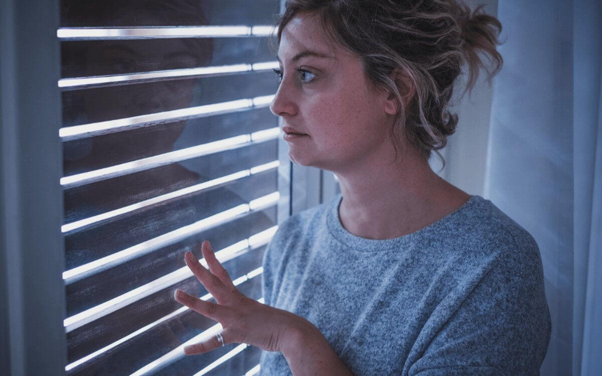 Agoraphobia Therapy in Baltimore Woman experiencing agoraphobia and avoidance of public spaces